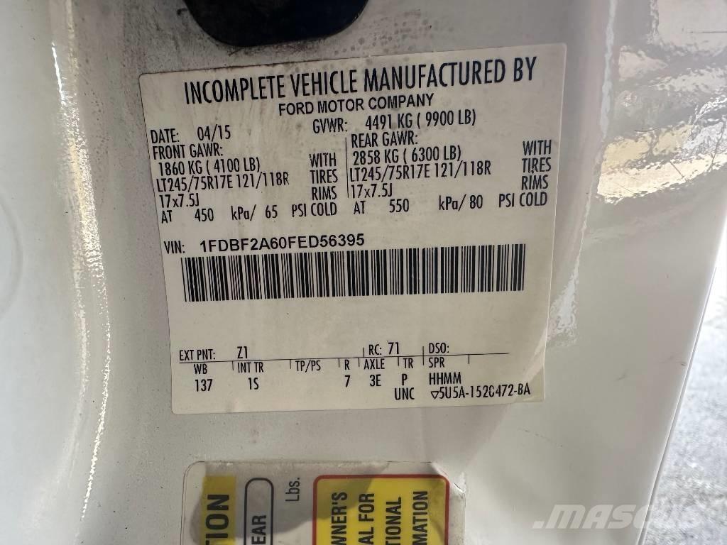 Ford F 250 SD Bestelwagens met open laadbak