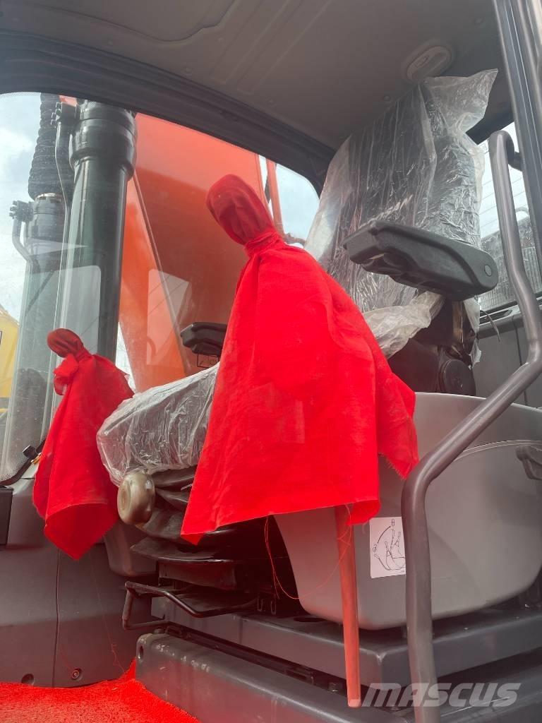 Doosan DX 225 Rupsgraafmachines