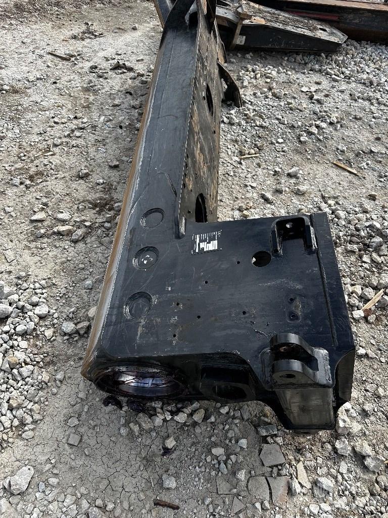 Komatsu 895 Chassis en ophanging