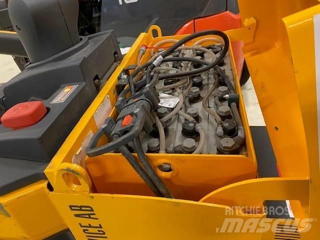 Jungheinrich ERE 225 Electro-pallettrucks