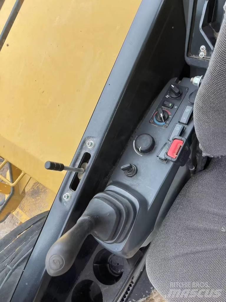 John Deere E60 Minigraafmachines < 7t