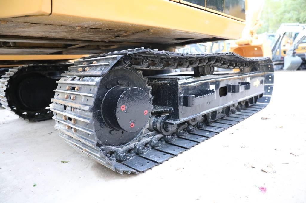 CAT E 70 B Minigraafmachines < 7t