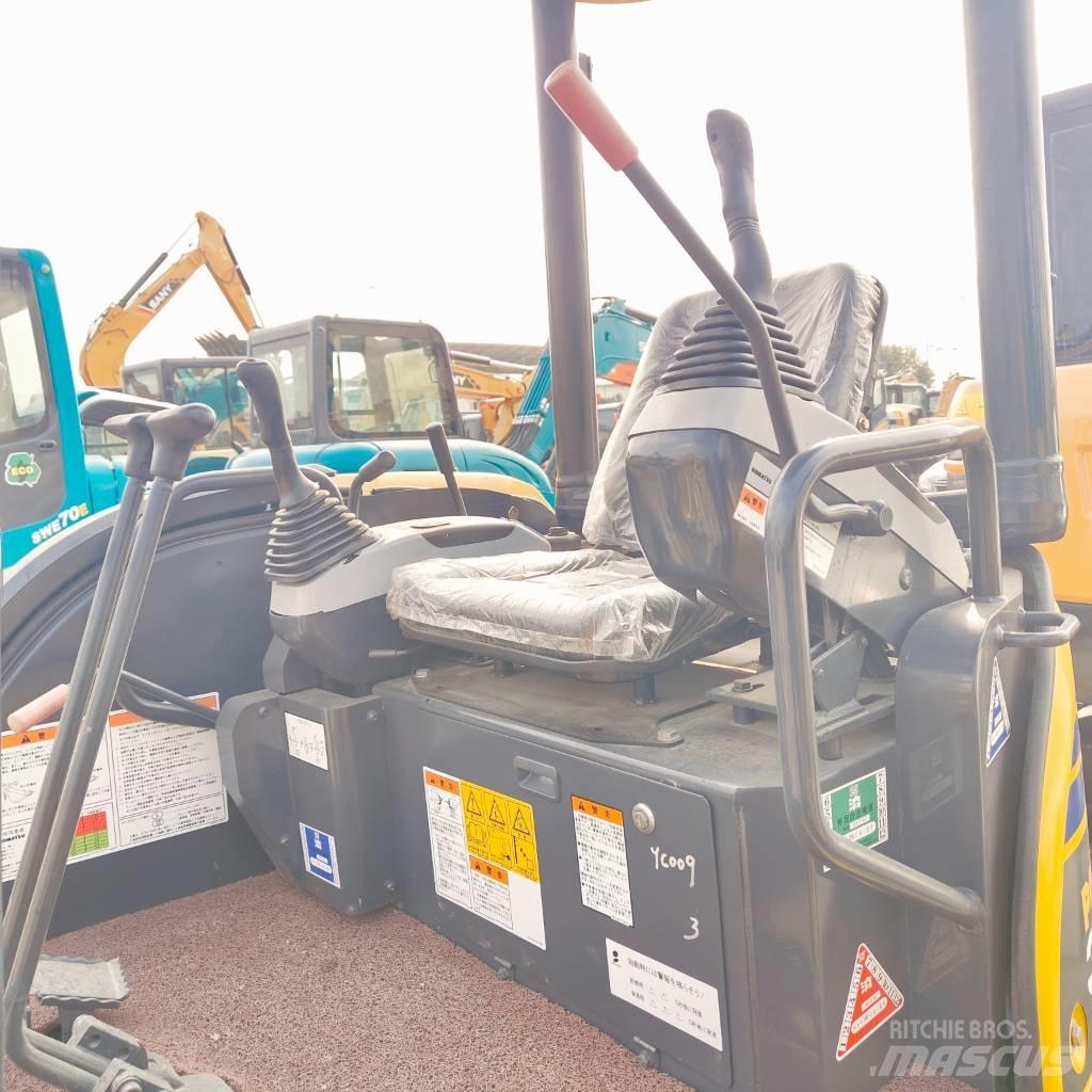 Komatsu PC30MR-3 Minigraafmachines < 7t