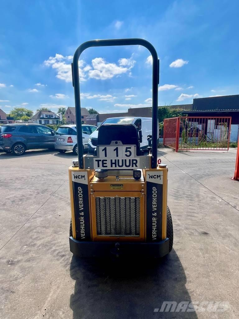 Knikmops KM 100 Wielladers