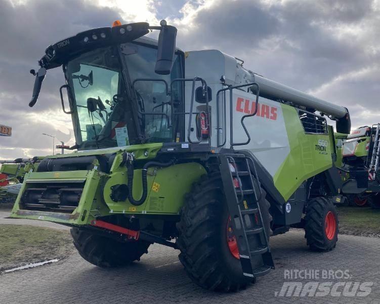 CLAAS TRION 660 Maaidorsmachines