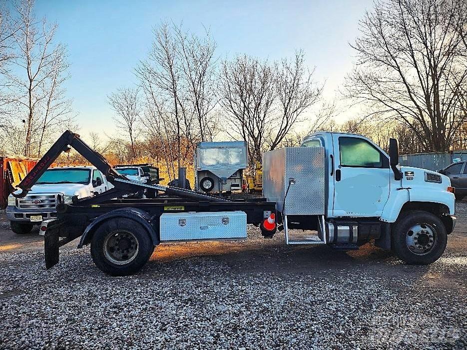 GMC 7500 Vrachtwagen met containersysteem
