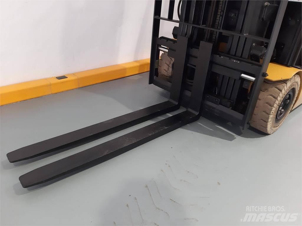 CAT EP16ACNT Elektrische heftrucks
