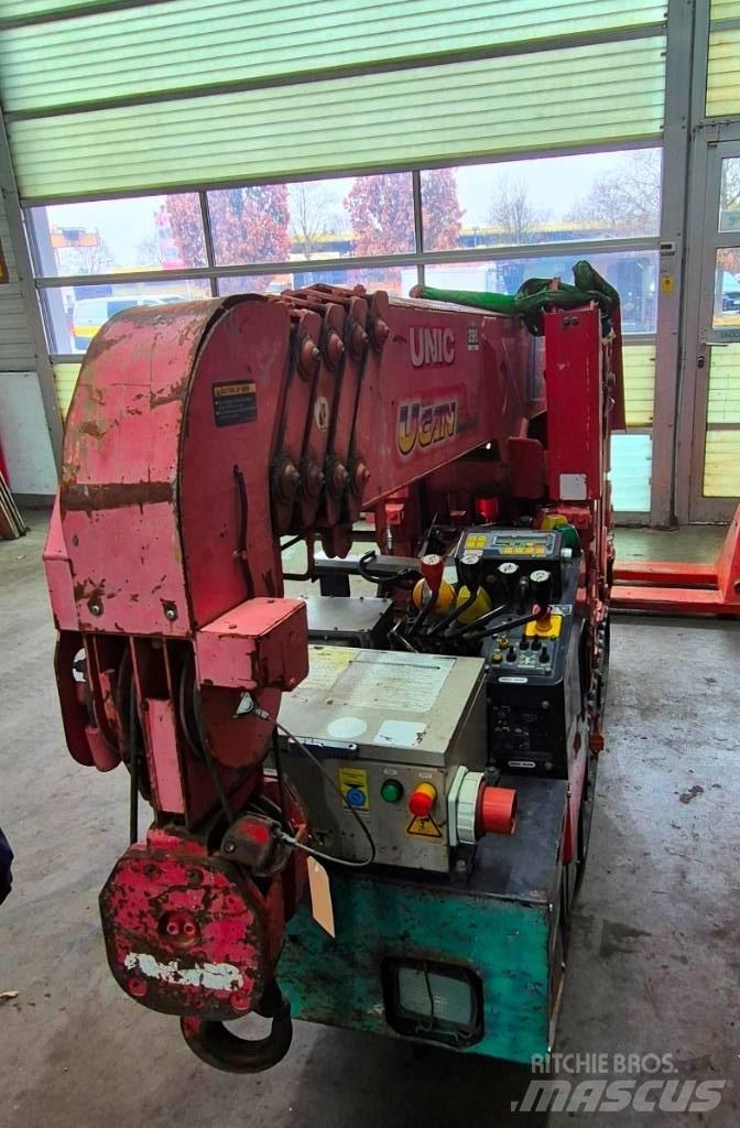 Unic 295 Mini hijskraan