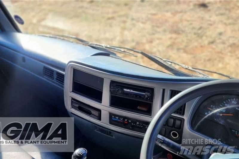 Nissan UD80 Anders