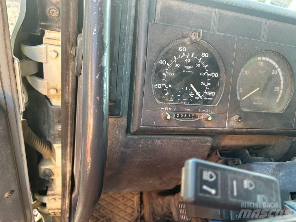 Astra 8845 Bosbouw tractoren