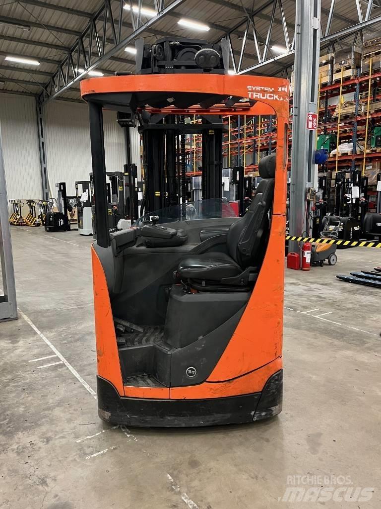 BT RRE160E Reachtruck voor hoog niveau