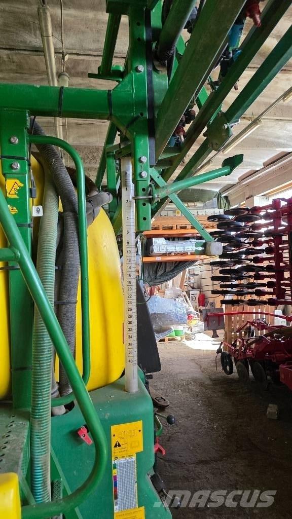 John Deere M 740 i Getrokken spuitmachines
