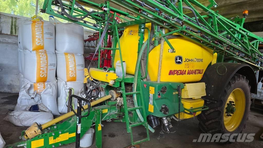 John Deere M 740 i Getrokken spuitmachines
