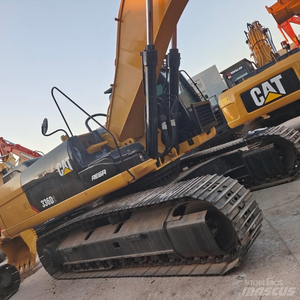 CAT 336 D Rupsgraafmachines