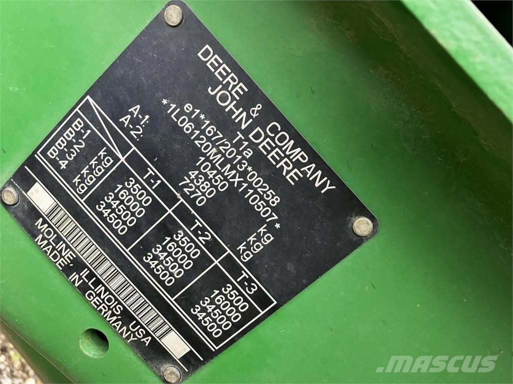 John Deere 6120M Tractoren