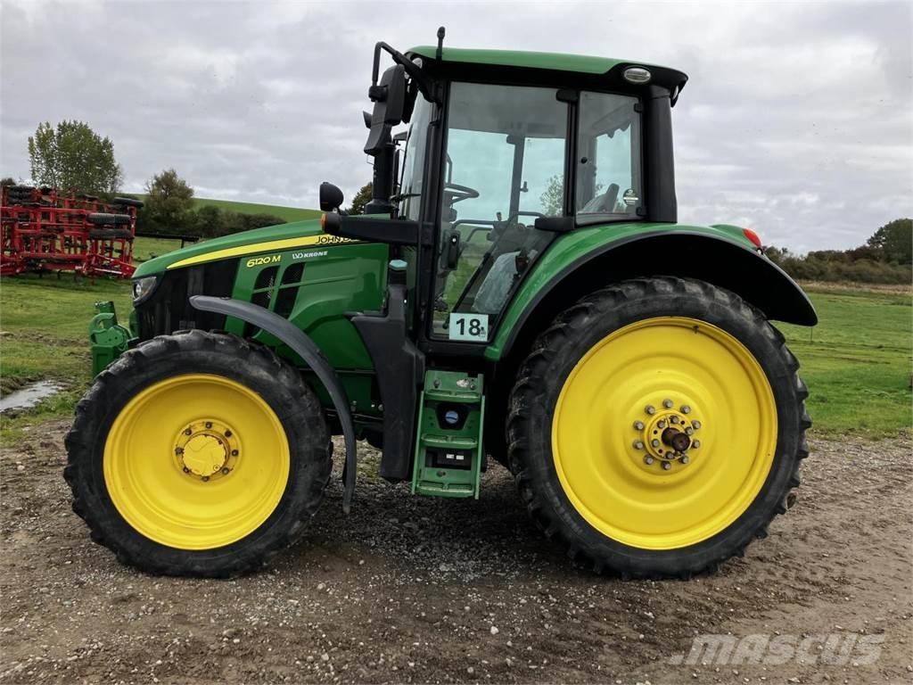 John Deere 6120M Tractoren