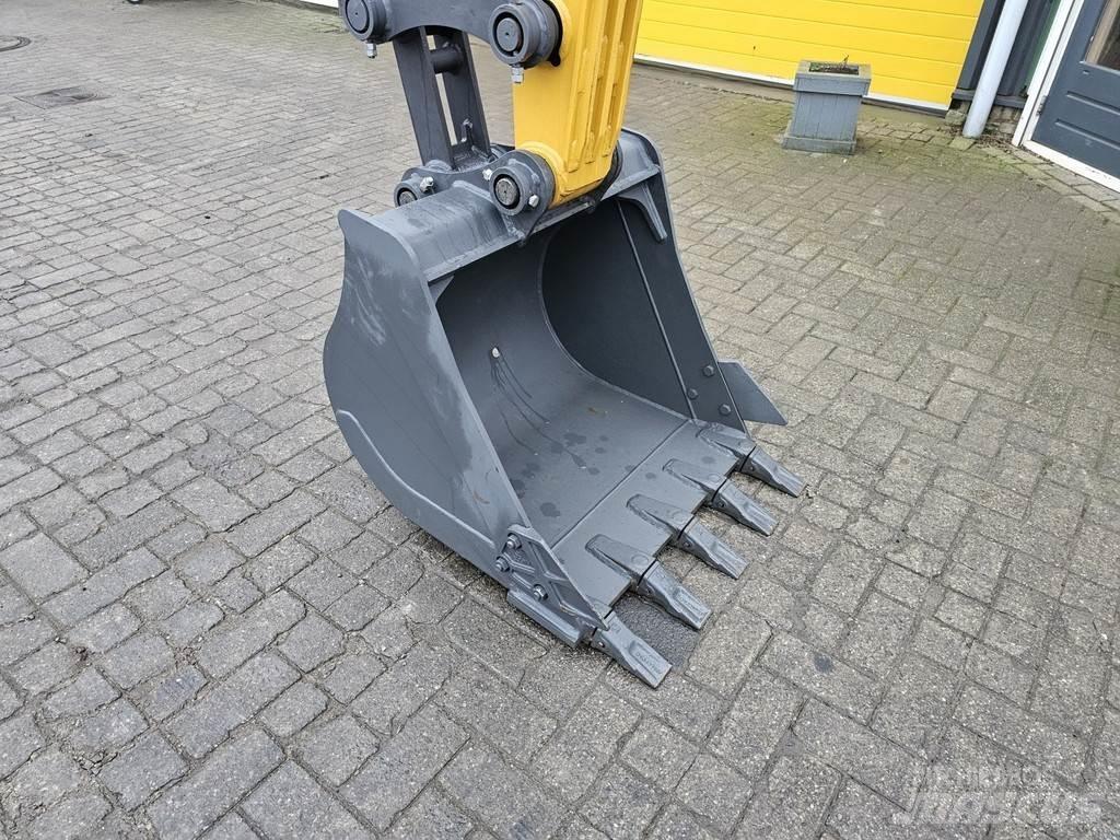 XCMG XE60GA Minigraafmachines < 7t