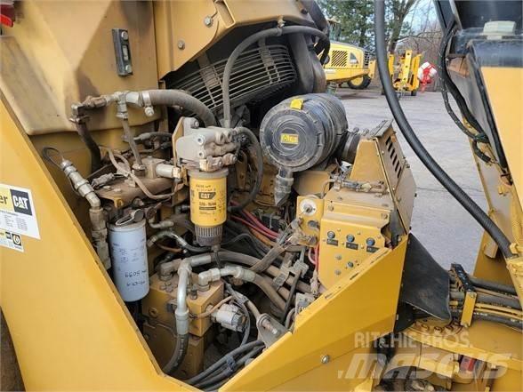 CAT CB64 Trilrolwalsen