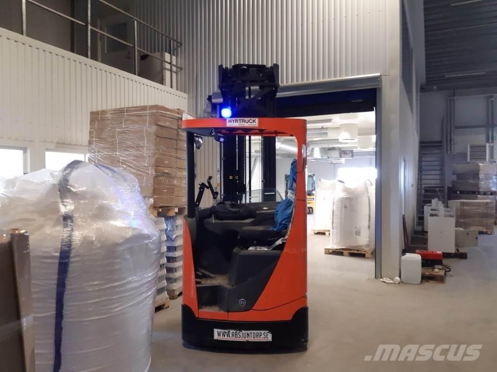BT RRE200E Reachtruck voor hoog niveau