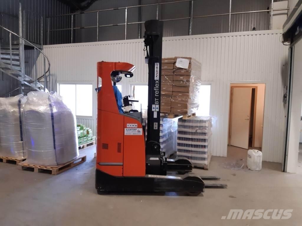 BT RRE200E Reachtruck voor hoog niveau