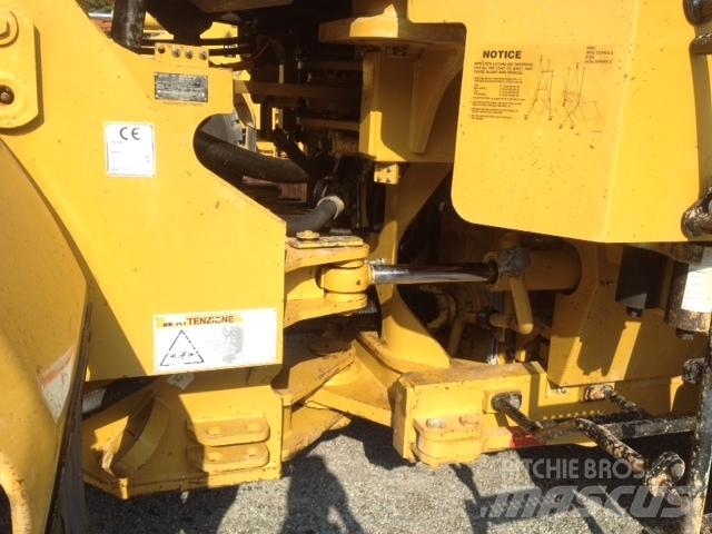 CAT 966G II Wielladers