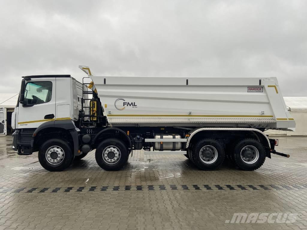 Mercedes-Benz 4143 Kipper