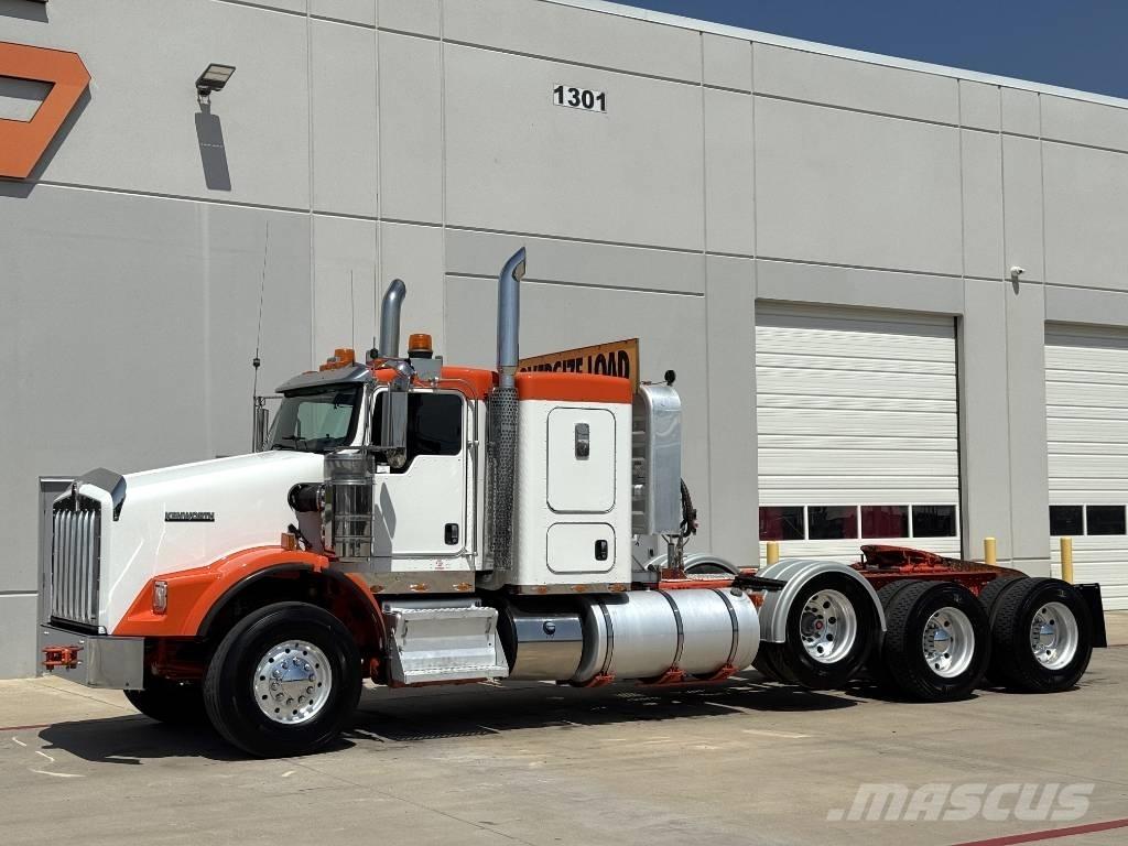 Kenworth T800 Trekkers