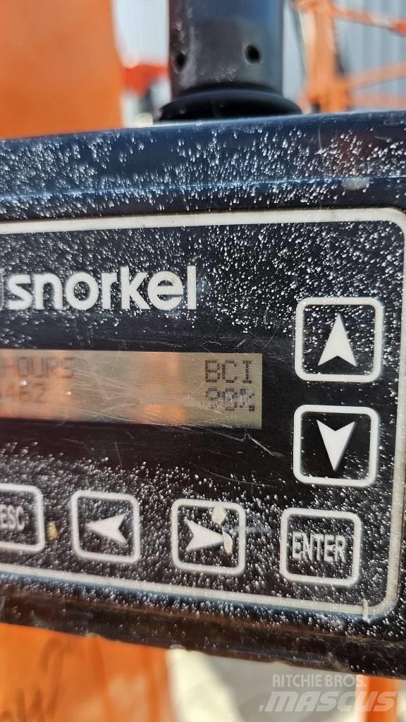 Snorkel TM 12 Personenliften en invalideliften