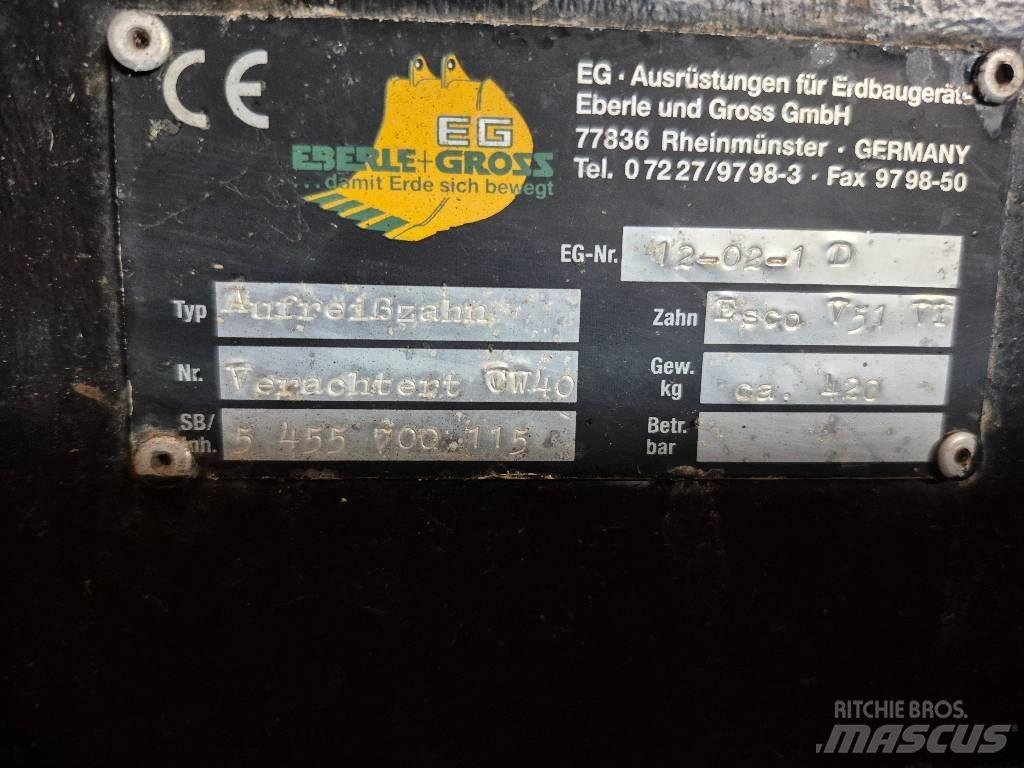 CAT CW 40 Wegopbrekers