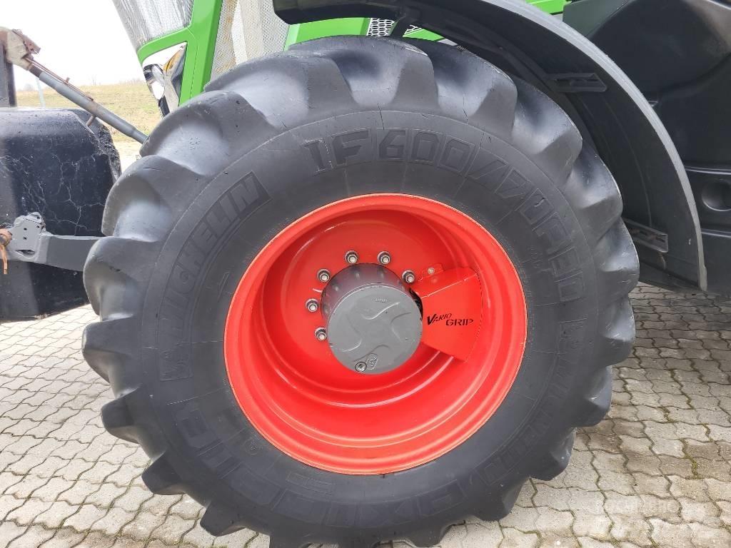 Fendt 828 Vario Tractoren