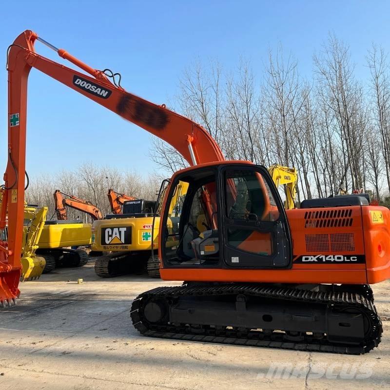Doosan DX 140 Rupsgraafmachines