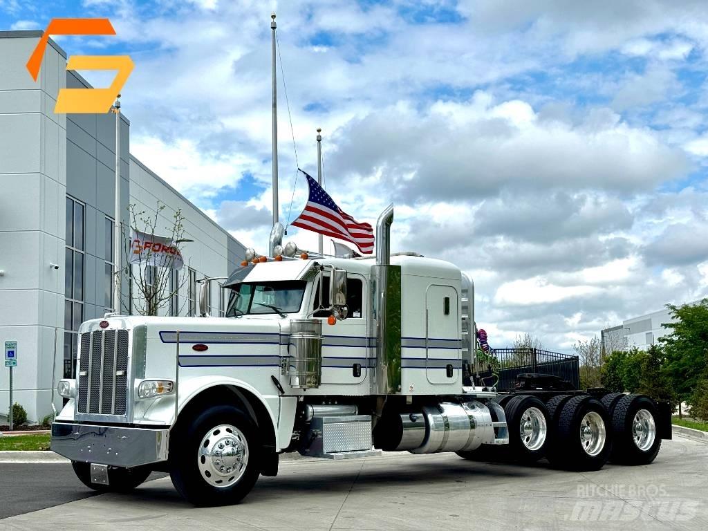 Peterbilt 389 Trekkers