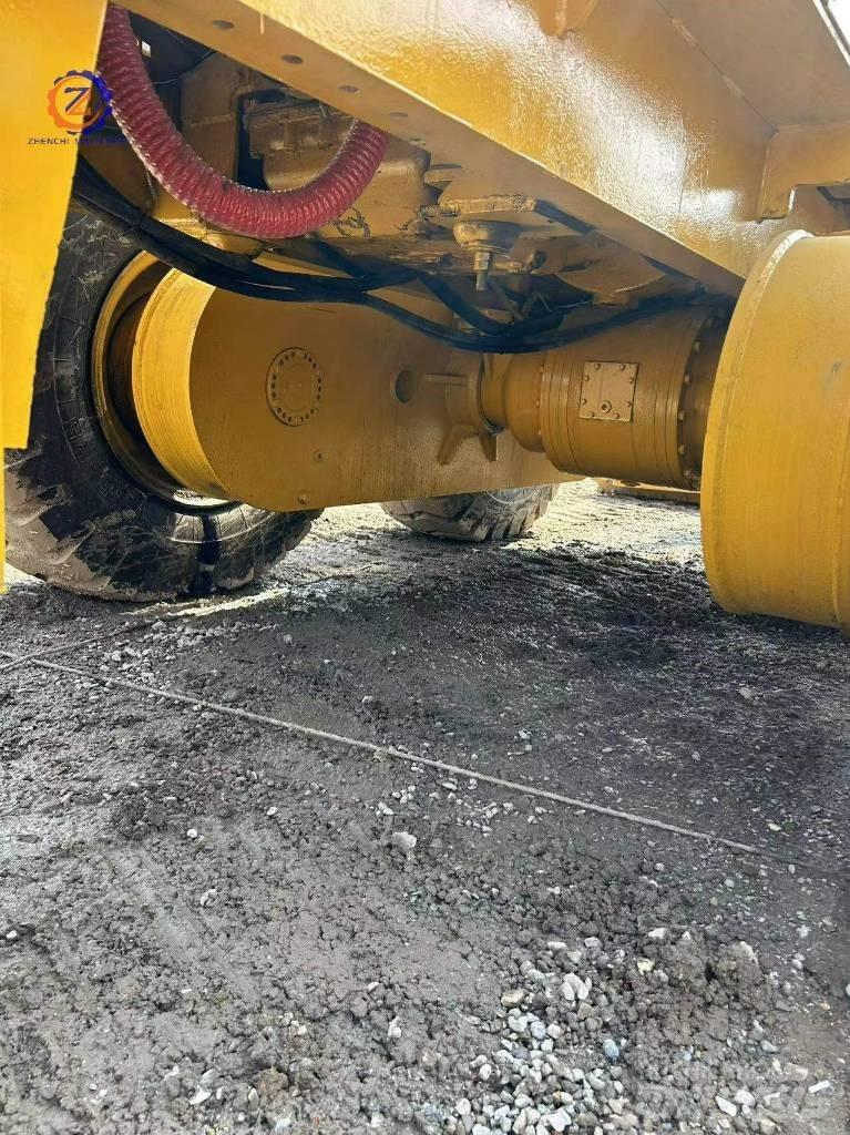 CAT 140 H Graders