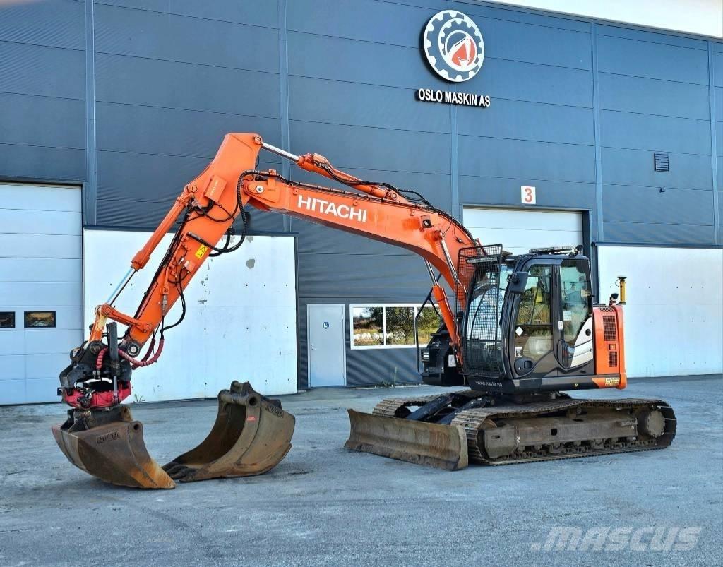 Hitachi ZX 135 US-6 Rupsgraafmachines