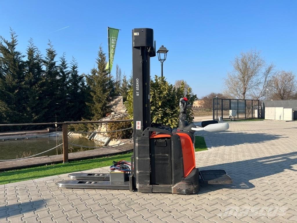 Toyota SPE 140 Stapelaar meeloop