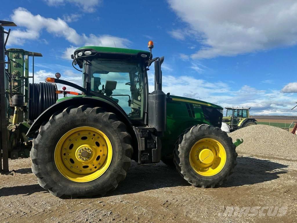 John Deere 7290 R Tractoren