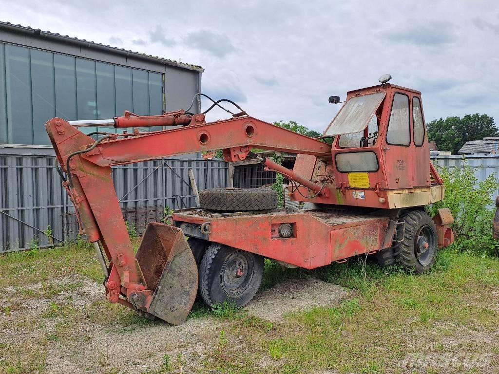 Poclain TY 45 Wielgraafmachines