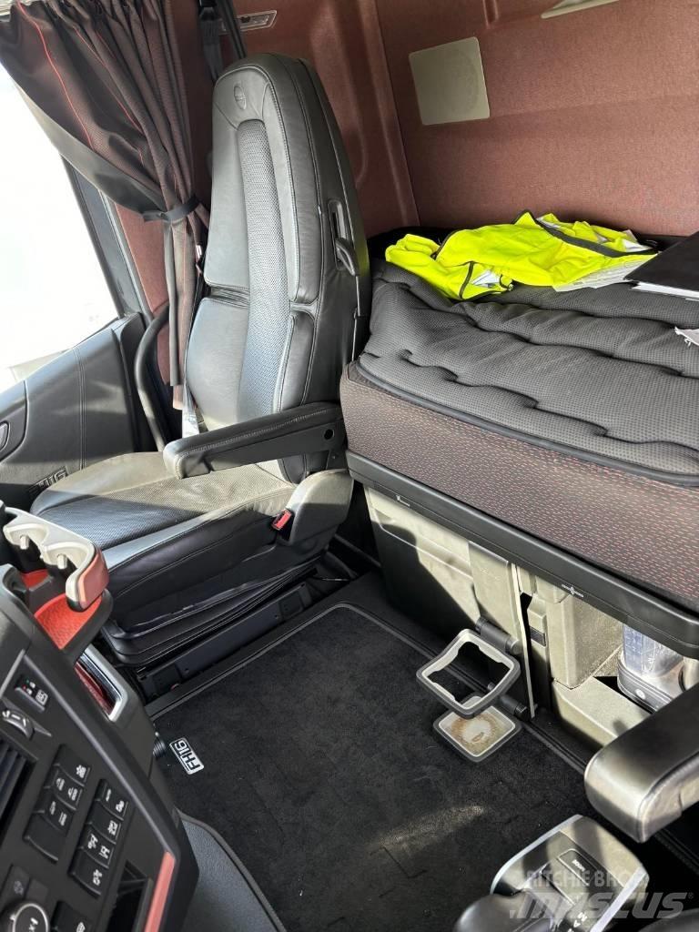Volvo FH16 650 Hout-Bakwagens