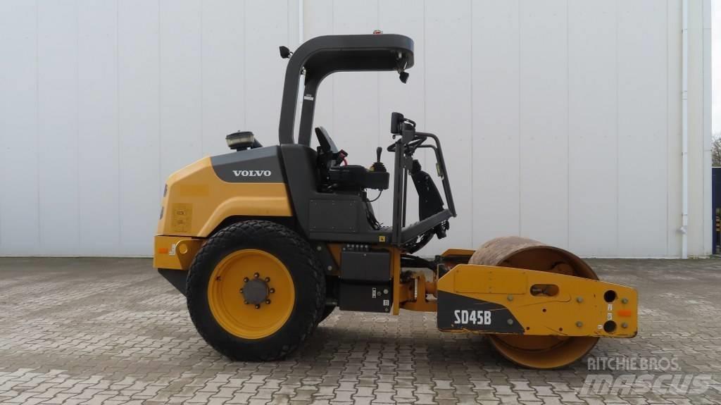 Volvo SD 45 B Trilrolwalsen