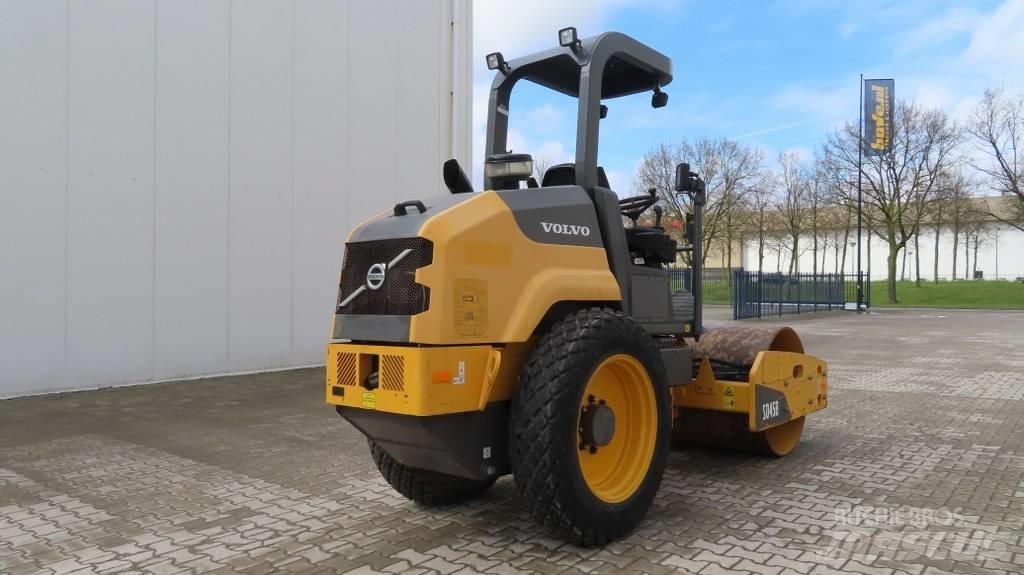 Volvo SD 45 B Trilrolwalsen