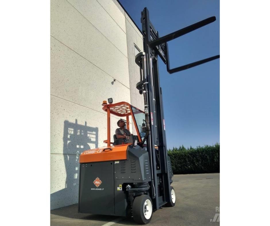 Combilift C3000CBE Magazijnwagen