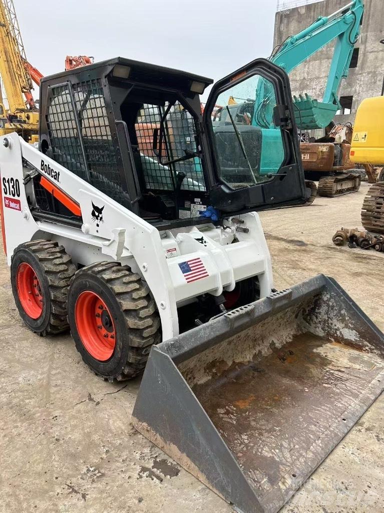Bobcat S 130 Schrankladers