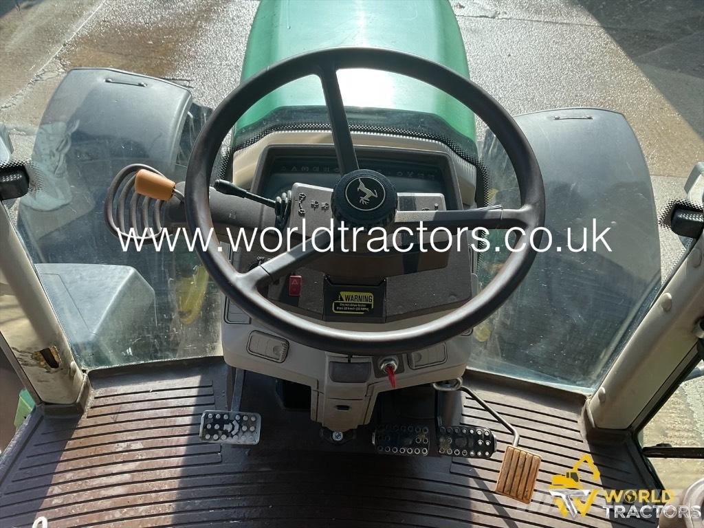 John Deere 6920 S Tractoren
