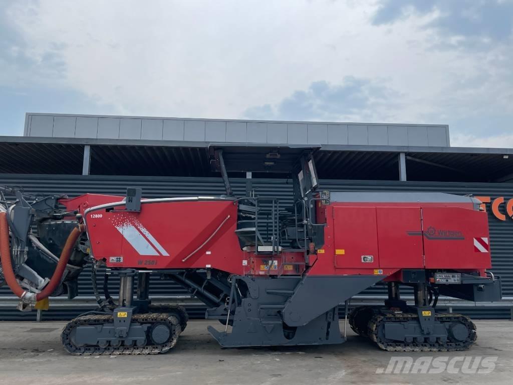 Wirtgen W 250 Asfaltfrezen