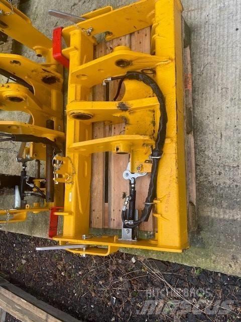 JCB QFIT HEADSTOCK Overige laad- en graafmachines
