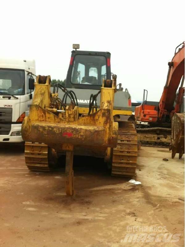 Komatsu D 155a-3 Rupsdozers