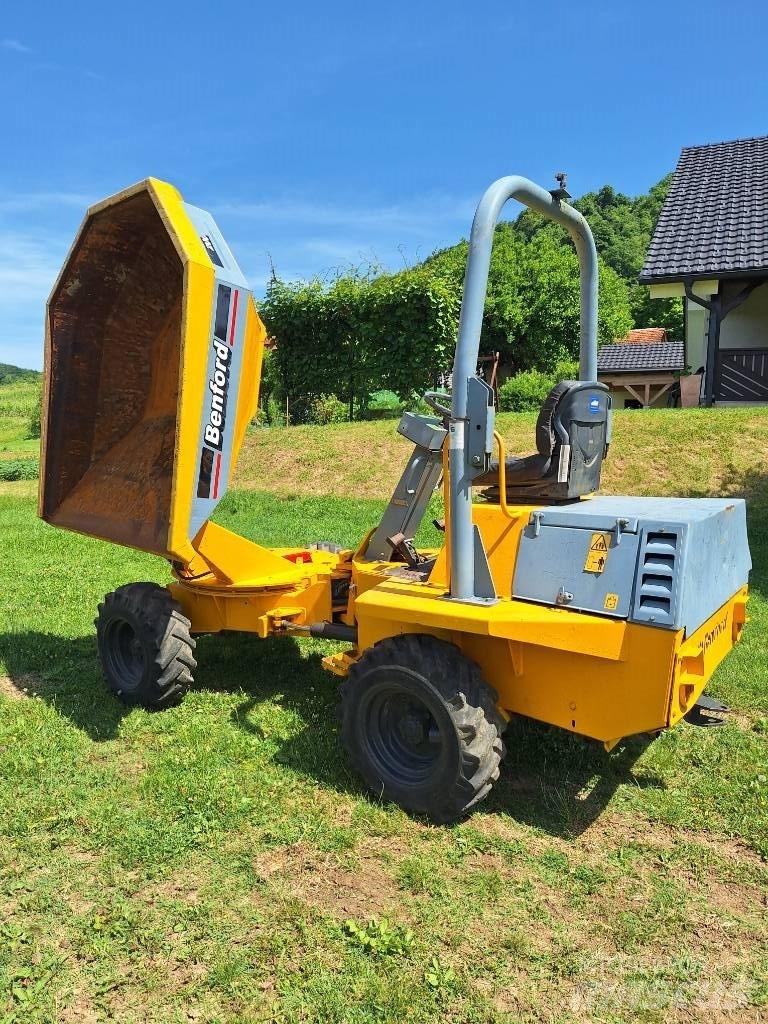 Benford 2000 DR Knik dumptrucks
