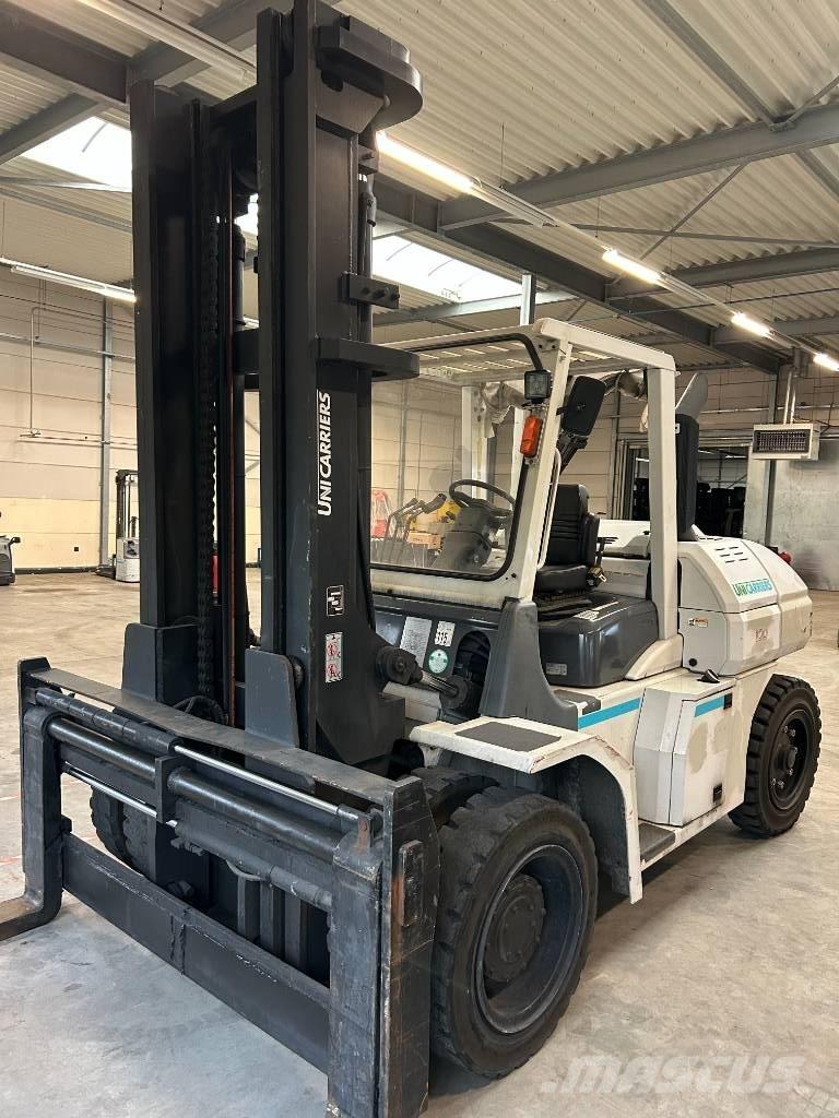 UniCarriers FD100-3 Diesel heftrucks