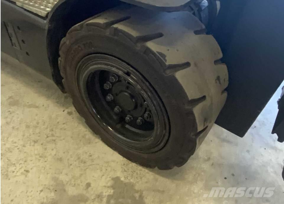 Doosan B 25 X-7 Elektrische heftrucks