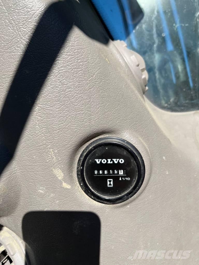 Volvo EC 140 DL Rupsgraafmachines